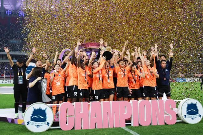 武漢江大女足創(chuàng)歷史，奪亞冠冠軍