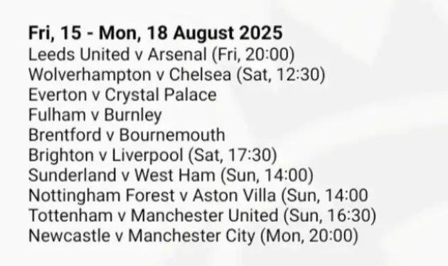 提前揭秘！曼聯(lián)揭幕戰(zhàn)對手曝光，法蘭克福要價一億歐，愿靈活付款。