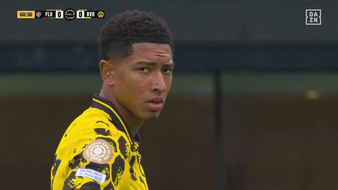 世俱杯初戰(zhàn)替補，小貝林厄姆首秀多特。