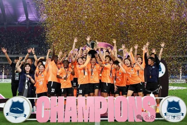 武漢女足逆襲奪冠創(chuàng)紀錄，全滿貫征戰(zhàn)世俱杯！