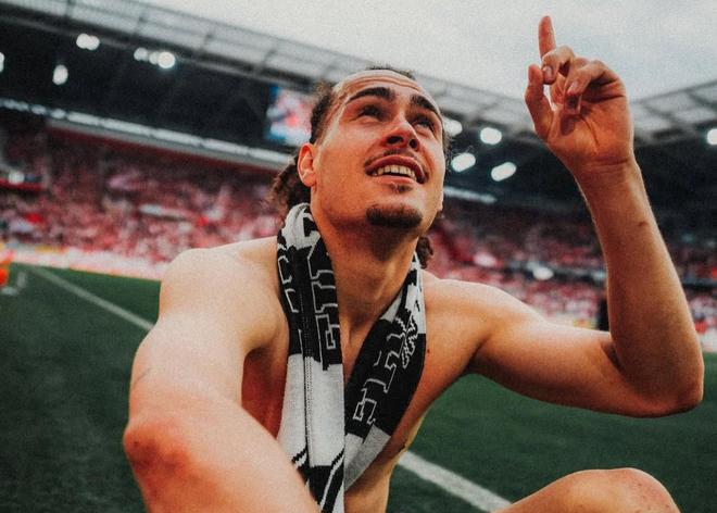 利雅得勝利盯上阿蒂爾-蒂特，馬競探詢球員信息。