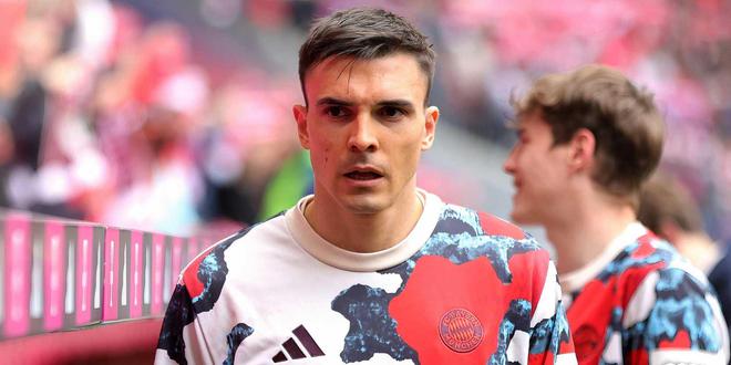 英媒：曼聯(lián)租借拜仁中場帕利尼亞，富勒姆競爭。