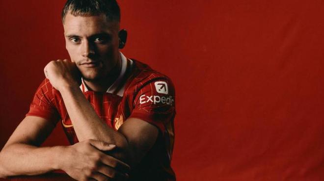 參軍，維爾茨期待利物浦首秀，目標英超奪冠，歐冠更遠。