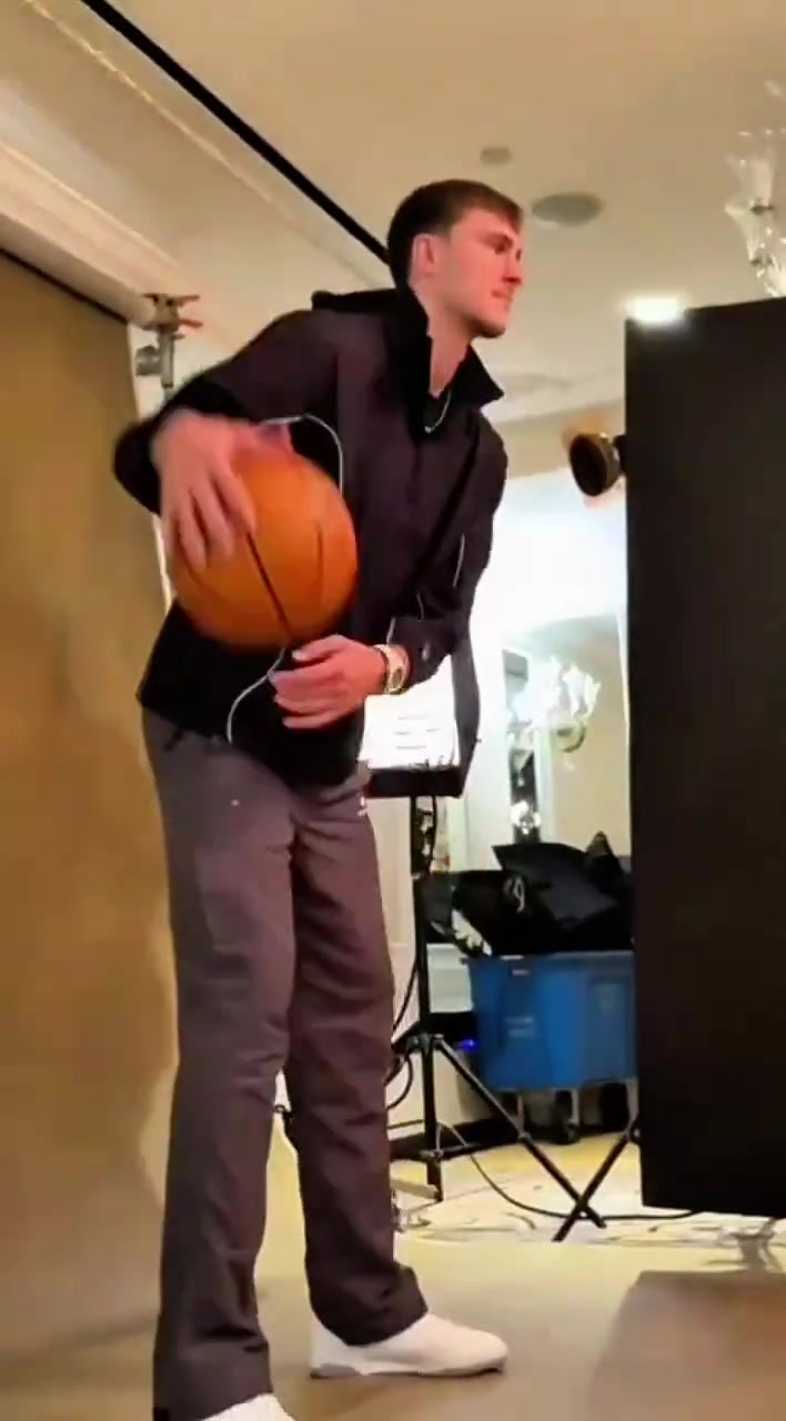 蓄勢待發(fā)弗拉格已準備好參加明天的選秀