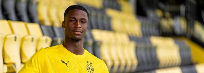 官方簽約：多特二隊(duì)引進(jìn)21歲中衛(wèi)伊斯梅爾-曼薩雷。