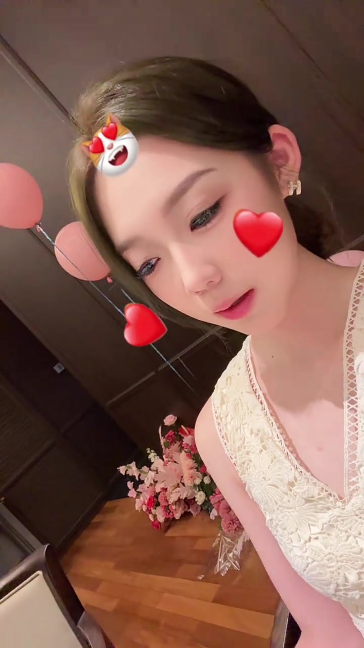 玉昆女主持看著皮膚好好電視臺女主持都是這個標準嘛 玉昆女主持看著皮膚好好電視臺女主持都是這個標準嘛