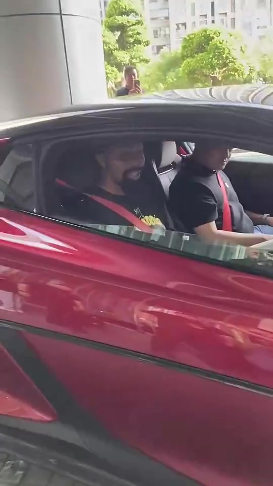 哎呦臥槽會(huì)跳舞的汽車丁威迪被國(guó)產(chǎn)汽車品牌仰望汽車震驚 哎呦臥槽會(huì)跳舞的汽車丁威迪被國(guó)產(chǎn)汽車品牌仰望汽車震驚
