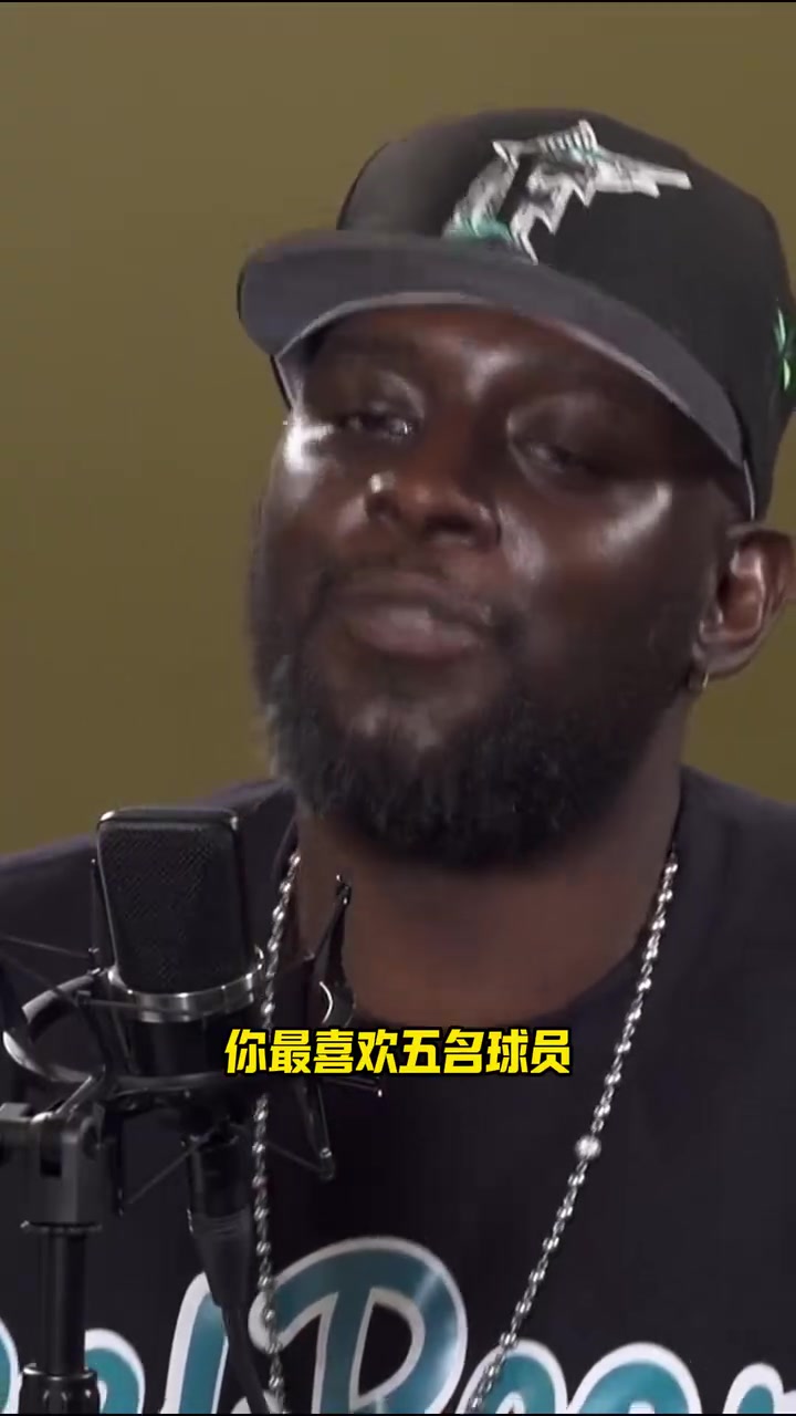 鐘愛小蟲庫里最喜歡的五名球員喬丹AI納什雷吉米勒博格斯 鐘愛小蟲庫里最喜歡的五名球員喬丹AI納什雷吉米勒博格斯