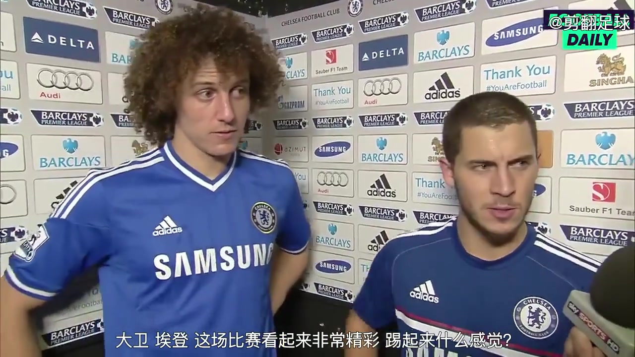 狂人亂入名場(chǎng)面穆里尼奧當(dāng)年指責(zé)路易斯故意拿黃牌去度假 狂人亂入名場(chǎng)面穆里尼奧當(dāng)年指責(zé)路易斯故意拿黃牌去度假